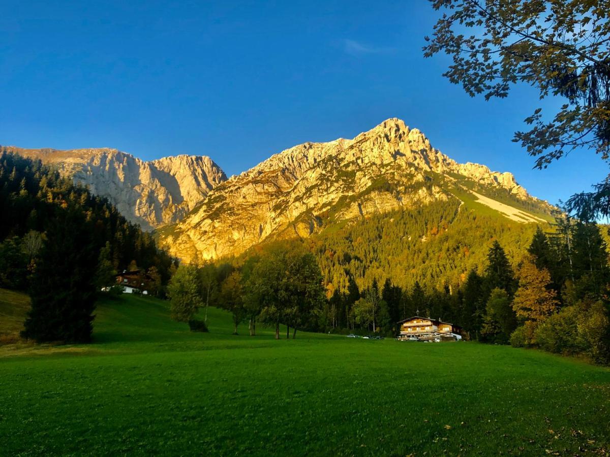 Boutique-Pension Jaegerwirt Scheffau am Wilden Kaiser Eksteriør billede